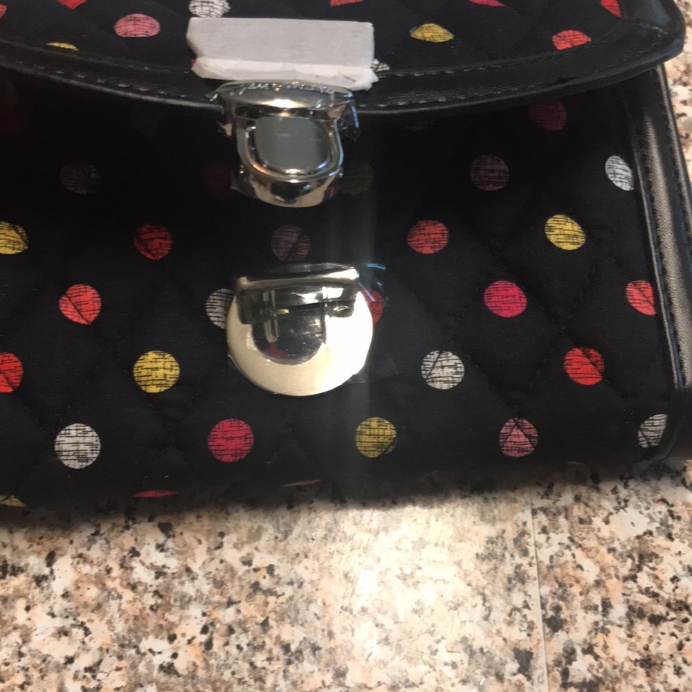 NEW- Vera Bradley Wristlet - Picture 2 of 8
